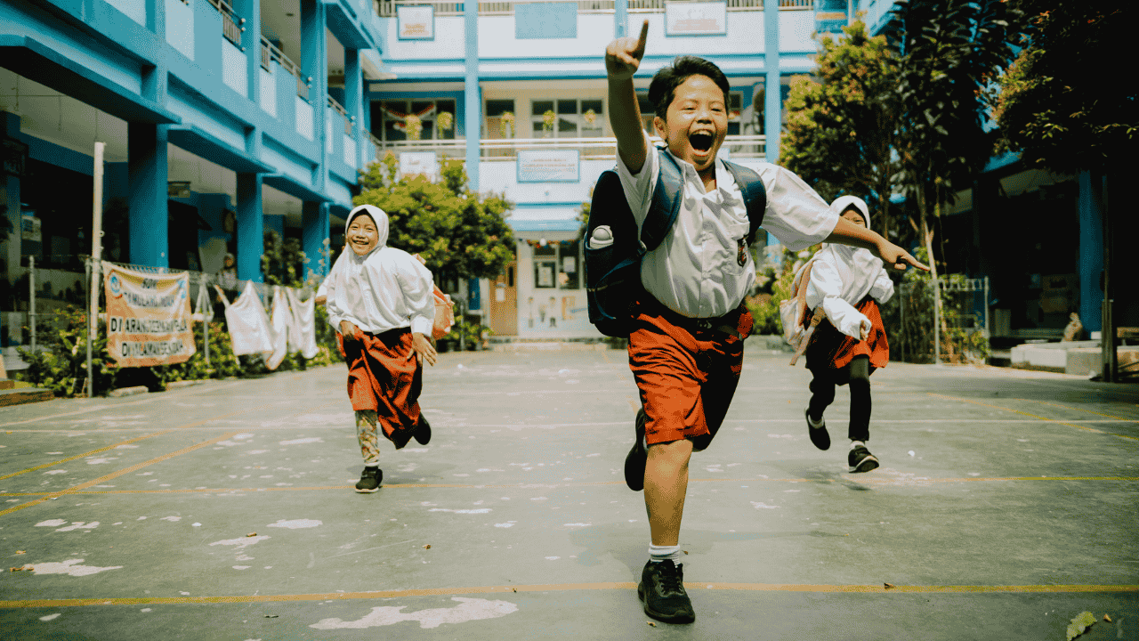 Pendidikan Sebagai Sarana Pembangunan Karakter Bangsa