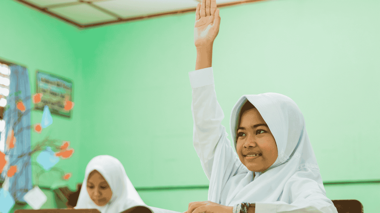 Menghadapi Perubahan Zaman Melalui Pendidikan