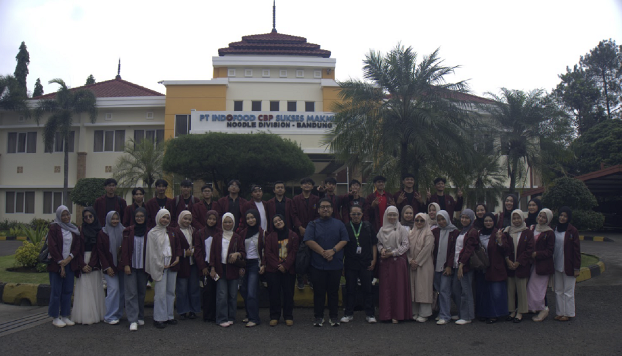 Mahasiswa Manajemen Bisnis Syariah Ma’soem University Kunjungi PT Indofood: Studi Nyata Manajemen Produksi Dan Implementasi Halal