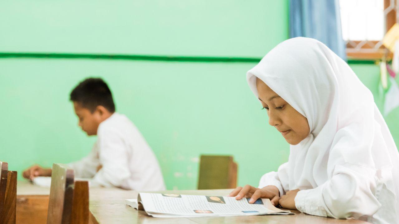 Pendidikan Dan Disiplin Diri: Fondasi Karakter Yang Sering Diabaikan