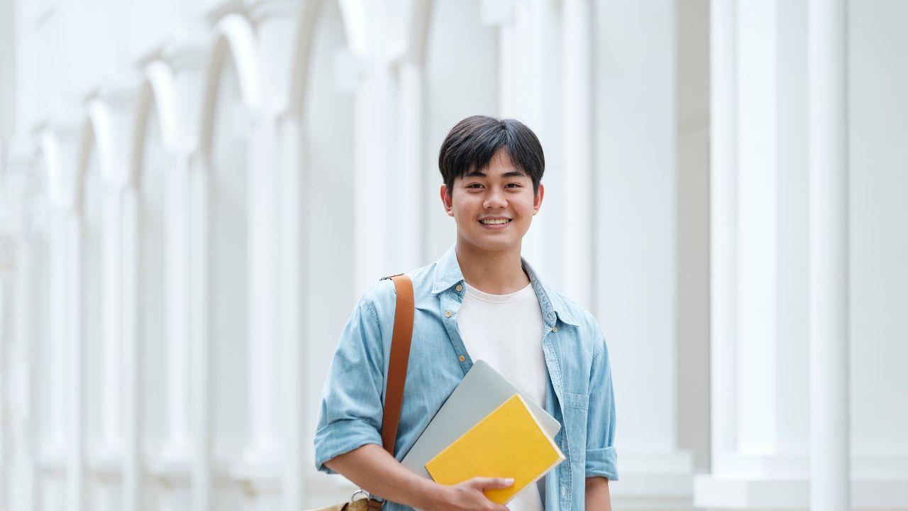 Cerita Di Balik Kehidupan Mahasiswa: Lebih Dari Sekadar Kuliah