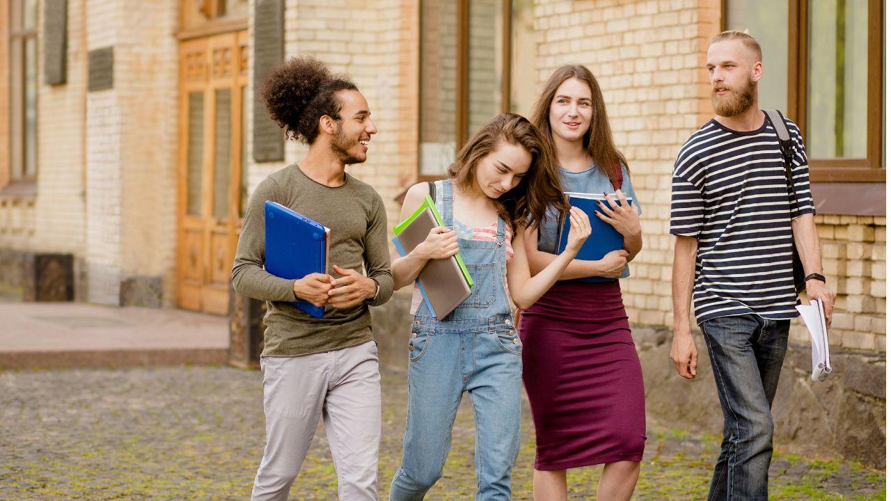 Peran Organisasi Kampus Dalam Pembentukan Karakter Mahasiswa