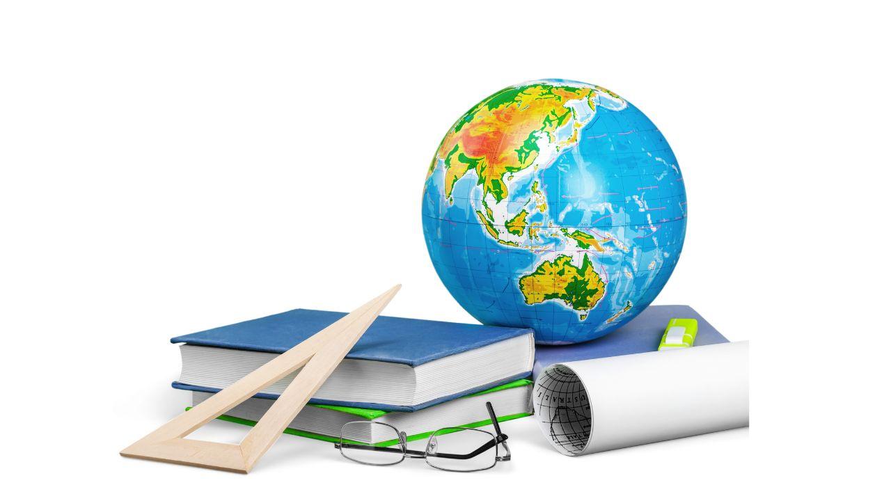 Optimalisasi Peran Mahasiswa Dalam Pengembangan Pendidikan Berbasis Riset Di Universitas Indonesia