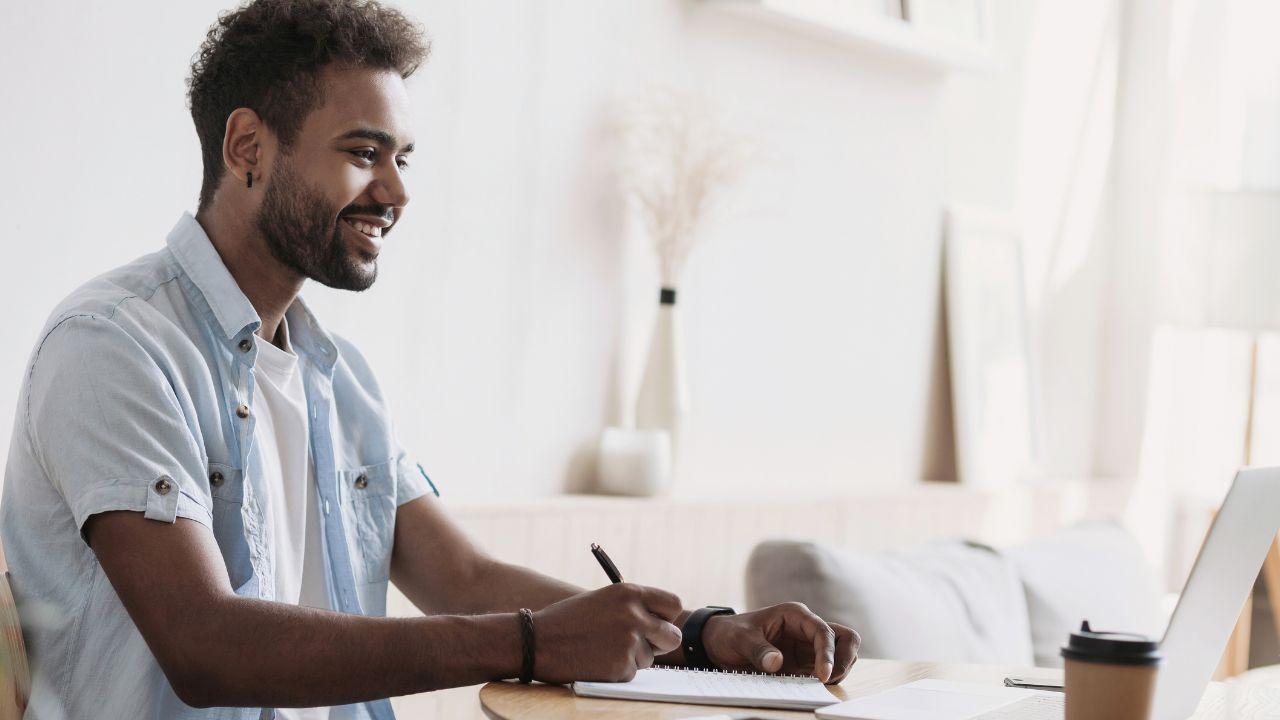 Optimalisasi Peran Mahasiswa Dalam Pendidikan Tinggi: Sinergi Kurikulum, Organisasi, Dan Kesehatan