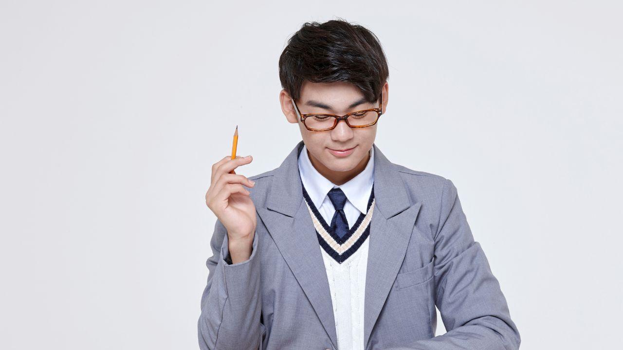 Menciptakan Mahasiswa Unggul: Sinergi Akademik, Organisasi, Dan Kesehatan Dalam Kehidupan Kampus