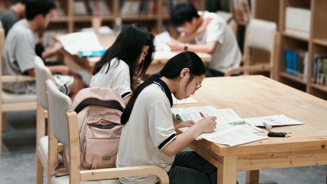 Mahasiswa Kreatif Dan Sehat: Mengembangkan Inovasi, Organisasi, Dan Gaya Hidup Seimbang Di Kampus