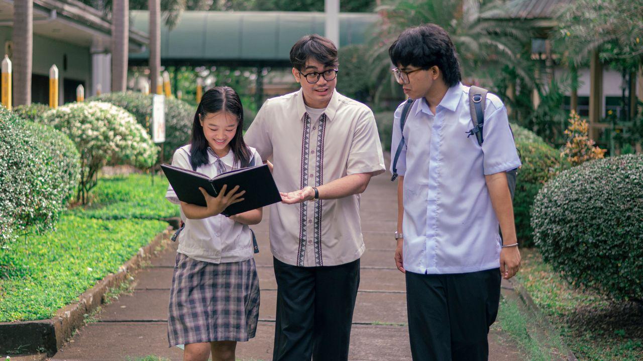 Mahasiswa Berpikir Kritis: Mengembangkan Analisis, Karakter, Dan Kesehatan Di Lingkungan Kampus