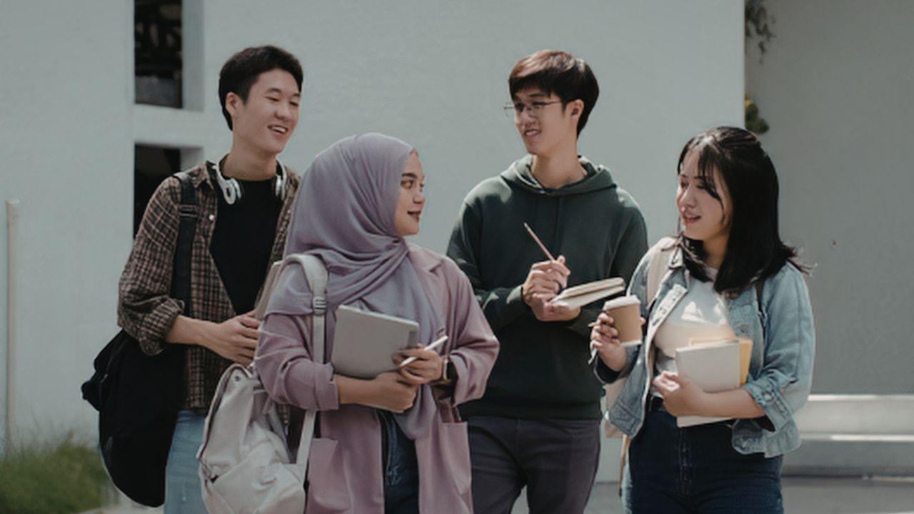 Mahasiswa Digital: Mengoptimalkan Teknologi Untuk Pembelajaran, Organisasi, Dan Kesehatan