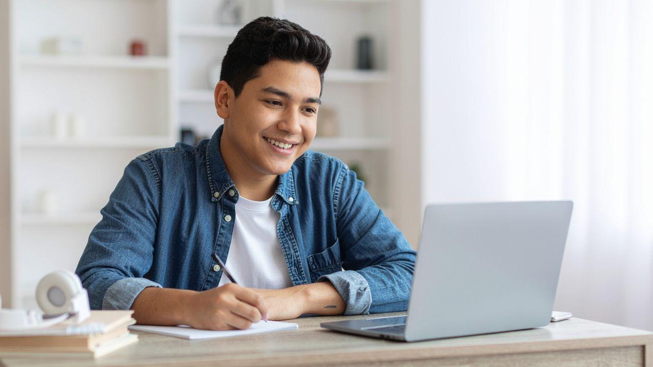 Mahasiswa Dan Pentingnya Literasi Digital Dalam Dunia Pendidikan Modern