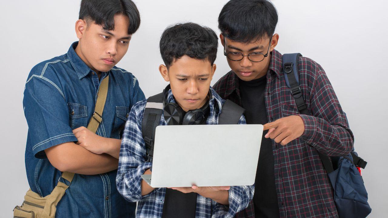 Peran Mahasiswa Dalam Mendukung Pendidikan Inklusif Di Universitas Indonesia