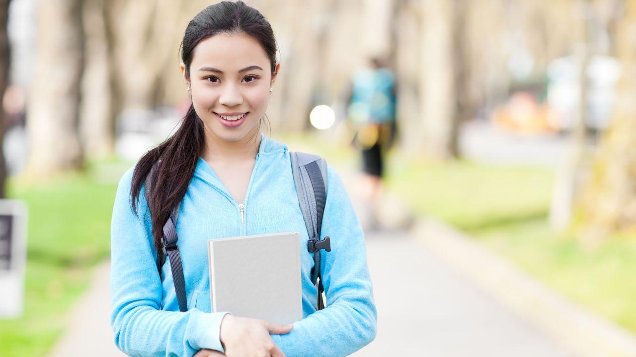 Strategi Pengembangan Kurikulum Inklusif Bagi Mahasiswa Di Universitas Indonesia