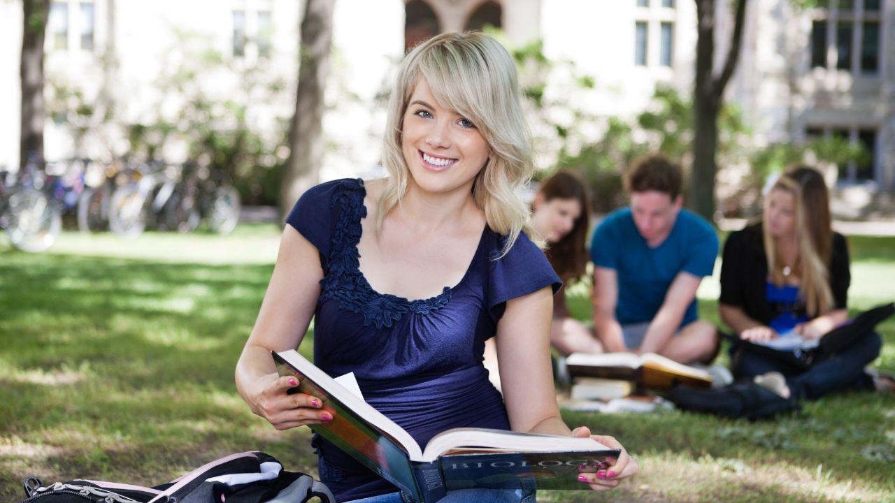 Pengembangan Kompetensi Sosial Mahasiswa Melalui Pendidikan Inklusif Di Universitas Indonesia