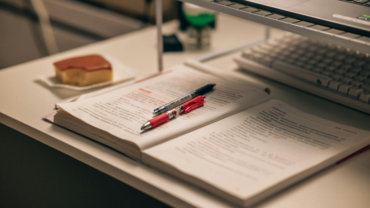 Mahasiswa Dan Disiplin Diri: Kunci Konsistensi Dalam Meraih Kesuksesan Akademik