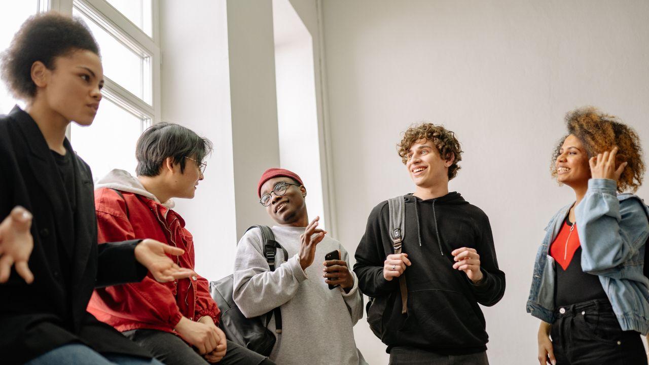 Mahasiswa Dan Resiliensi: Bertahan Dan Bangkit Menghadapi Tantangan Perkuliahan