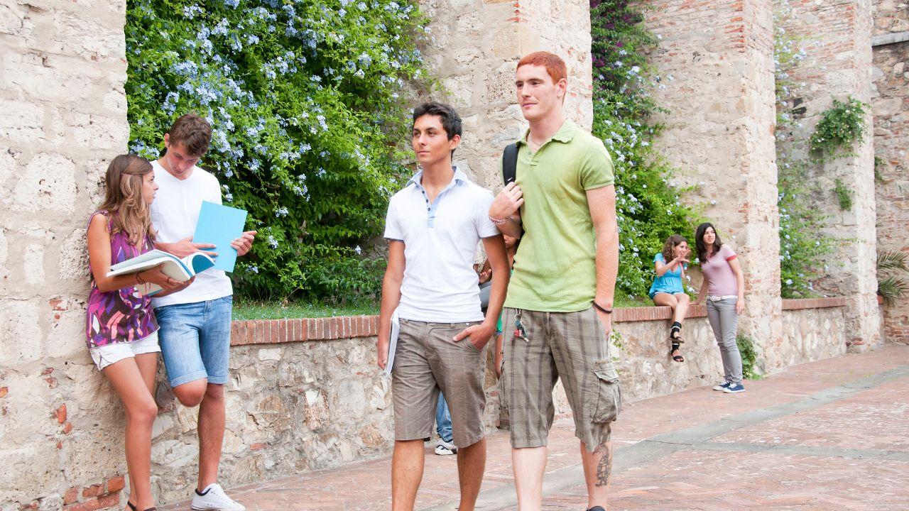 Mahasiswa Dan Budaya Akademik: Membangun Lingkungan Belajar Yang Berkualitas