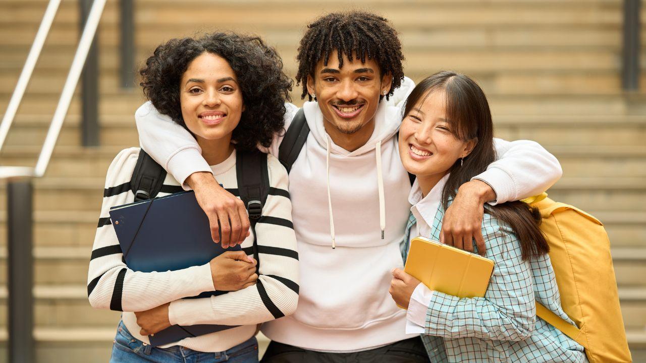 Mahasiswa Dan Konsistensi: Kunci Keberhasilan Dalam Proses Belajar Dan Pengembangan Diri