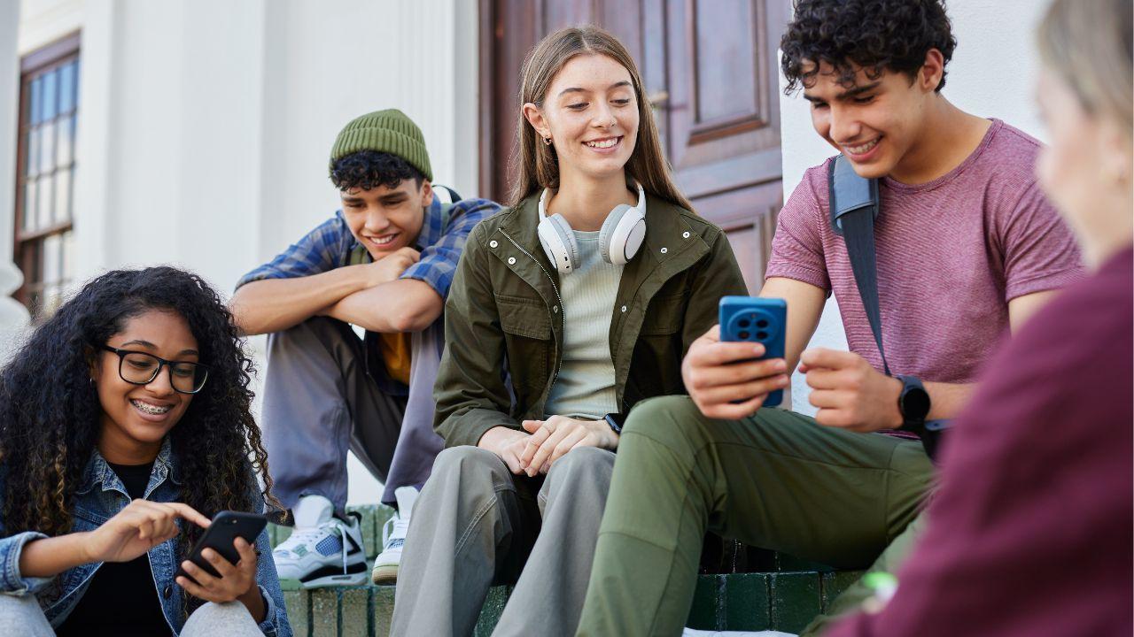 .Mahasiswa Tangguh: Cara Mengelola Stres, Organisasi, Dan Pergaulan Di Tengah Tekanan Kuliah