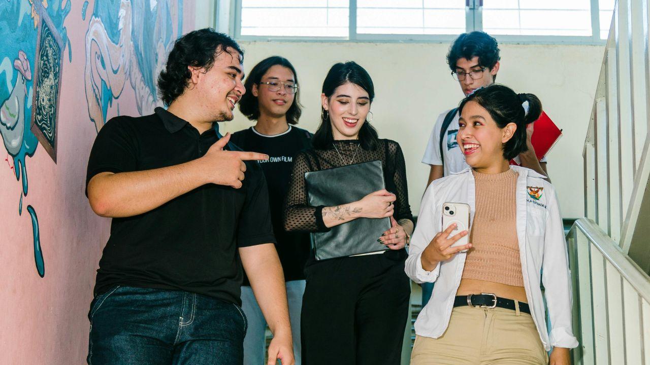 Mahasiswa Dan Gaya Hidup Sadar Kesehatan: Mencegah Masalah Fisik Dan Mental Di Masa Kuliah