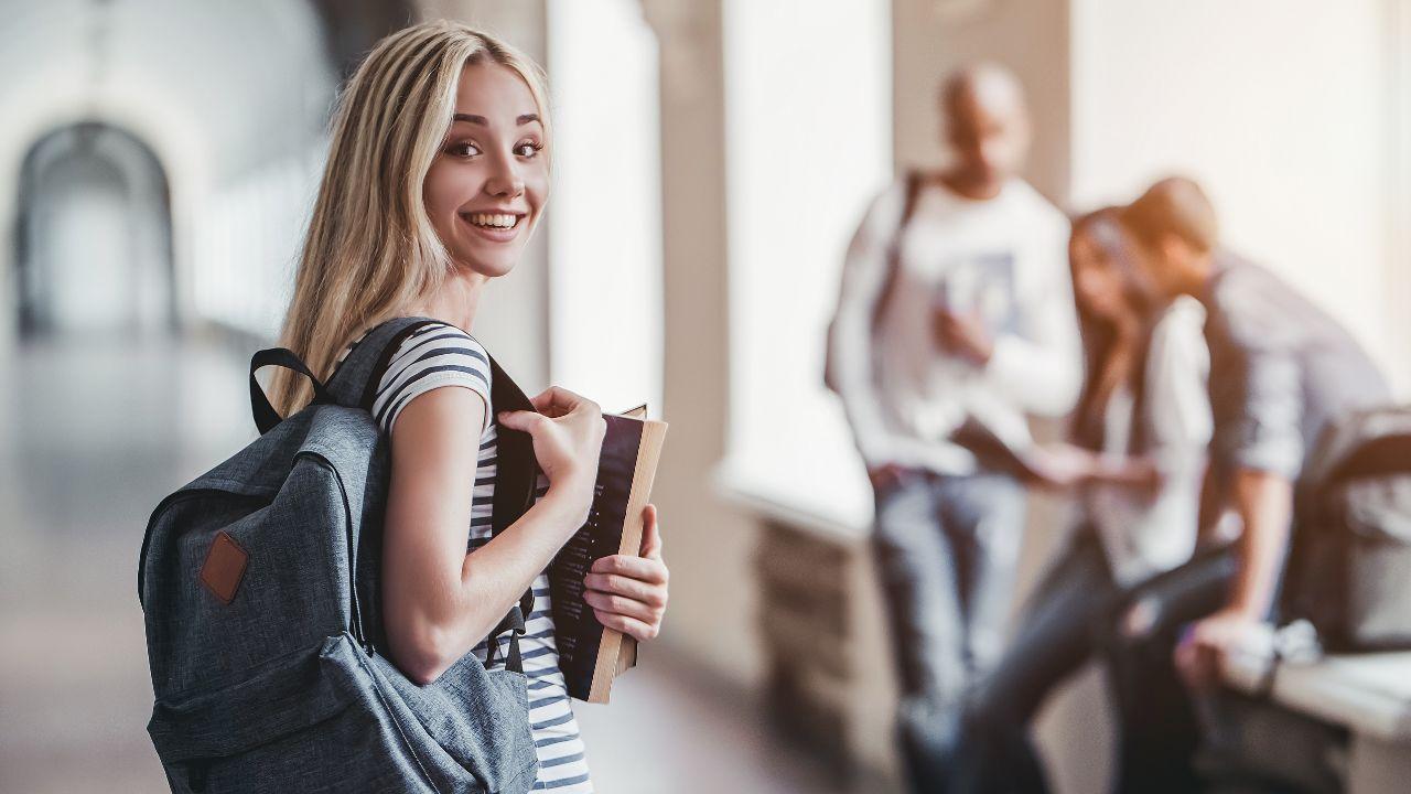 Transformasi Kurikulum Kampus: Menjawab Tantangan Mahasiswa Di Era Digital