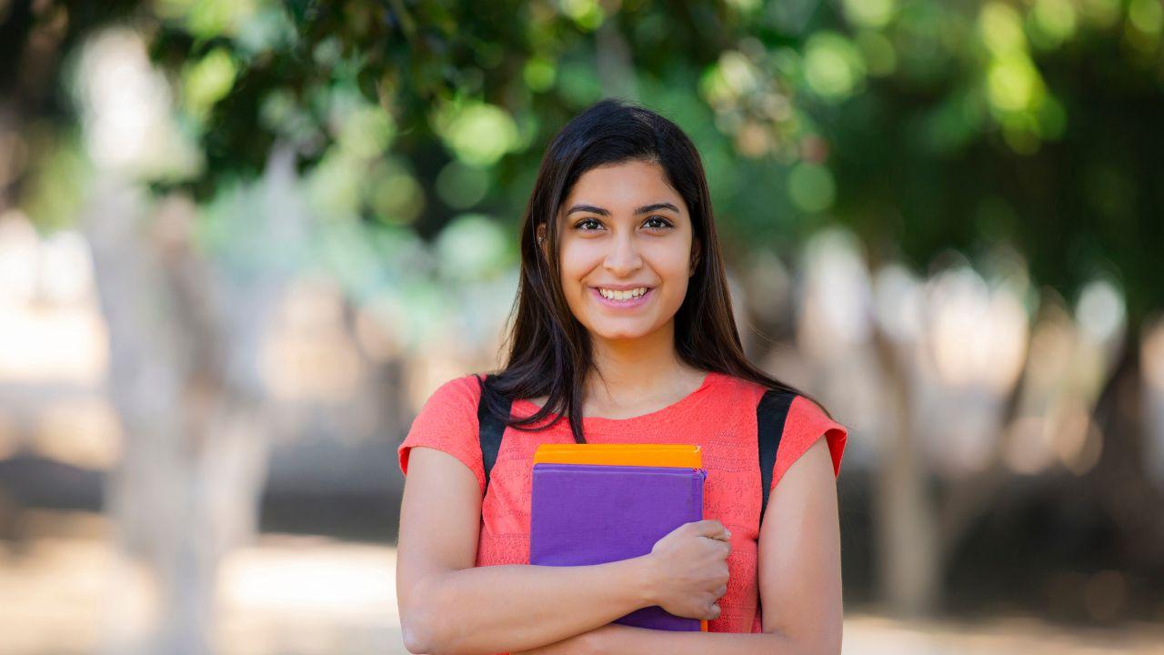 Mahasiswa Sosial: Menguatkan Kepedulian Dan Tanggung Jawab Terhadap Masyarakat