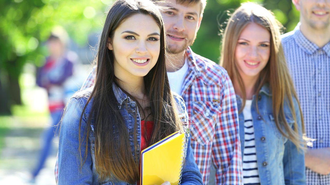 Mahasiswa Dan Pentingnya Kemandirian Dalam Menjalani Kehidupan Kampus