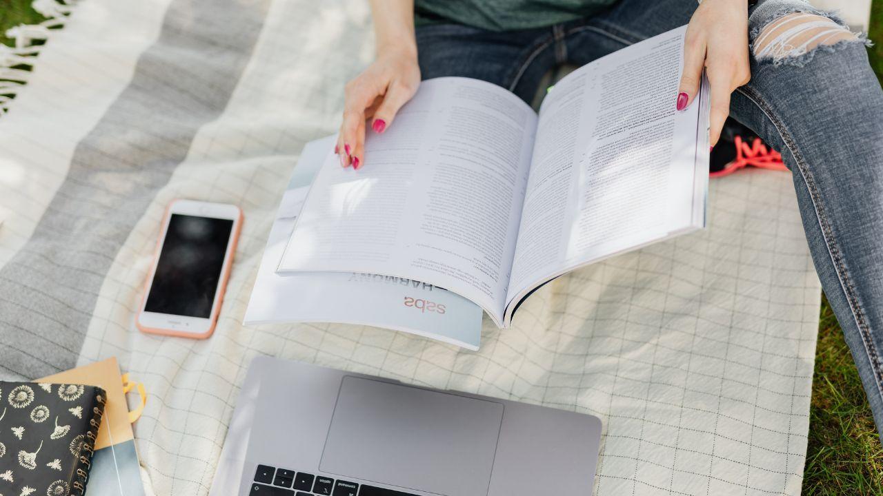 Mahasiswa Dan Pentingnya Kemampuan Adaptif Terhadap Perkembangan Teknologi