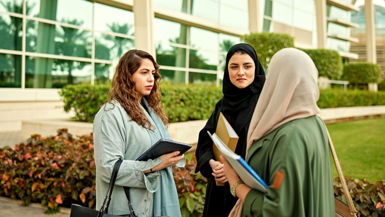 Mahasiswa Dan Pentingnya Kemampuan Adaptasi Sosial Di Lingkungan Kampus
