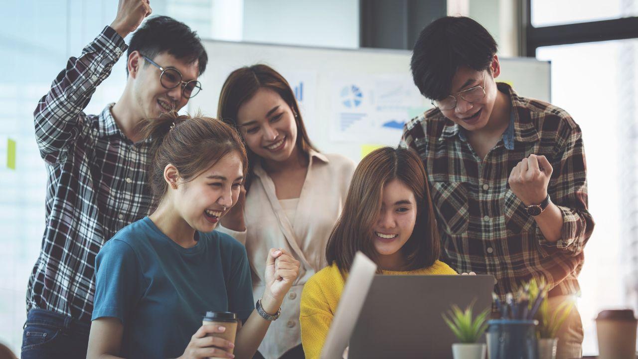 Mahasiswa Berprestasi: Mengelola Waktu, Energi, Dan Ambisi Secara Seimbang