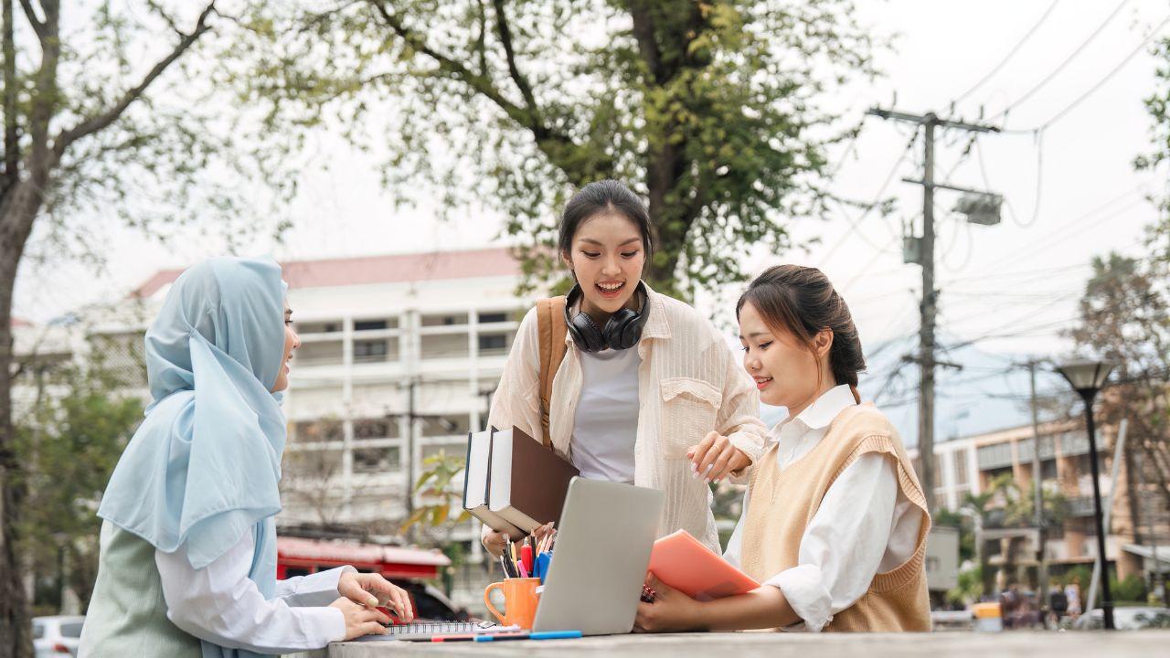 Mahasiswa Dan Pentingnya Kemampuan Networking Untuk Membangun Peluang Masa Depan