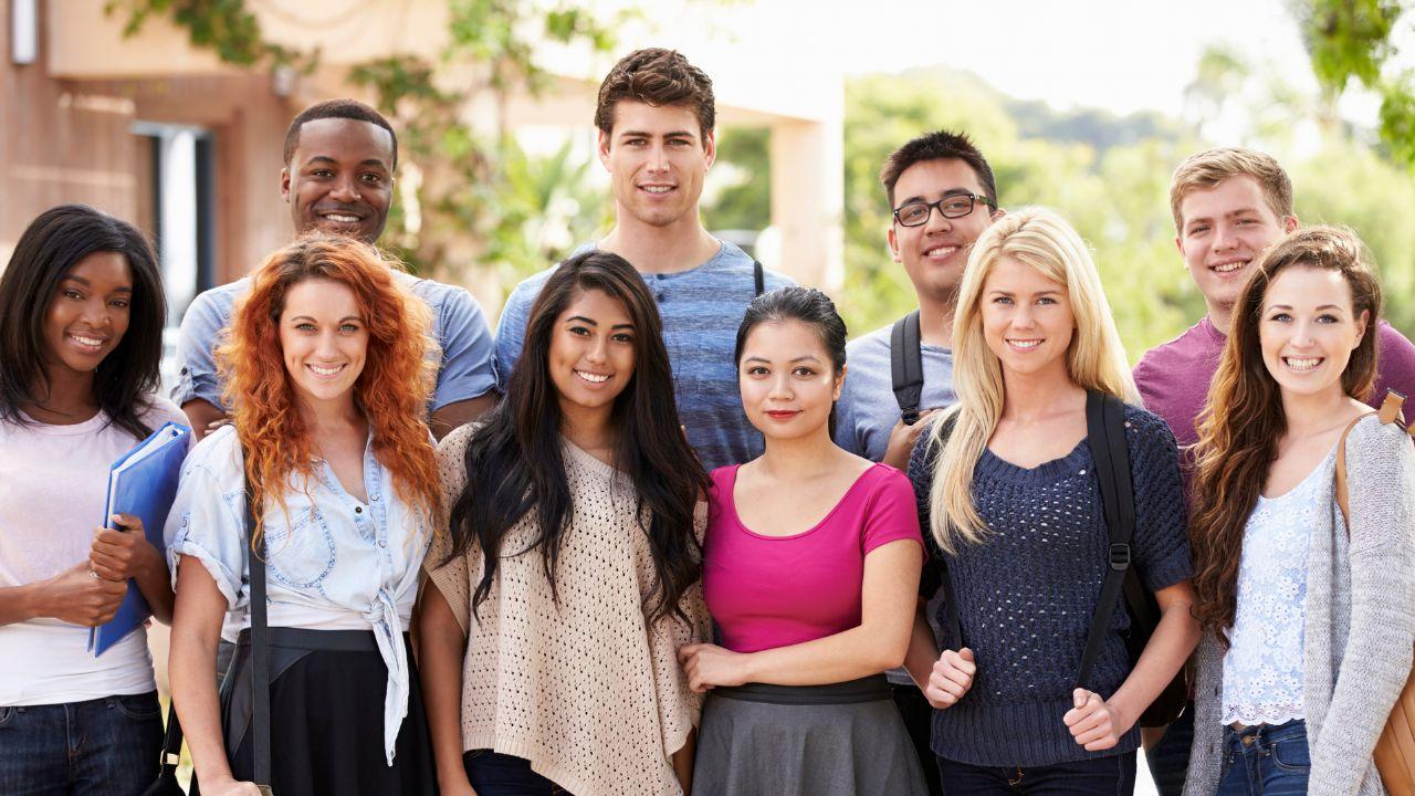 Mahasiswa Dan Kewirausahaan Sosial: Mengubah Ide Menjadi Dampak Positif