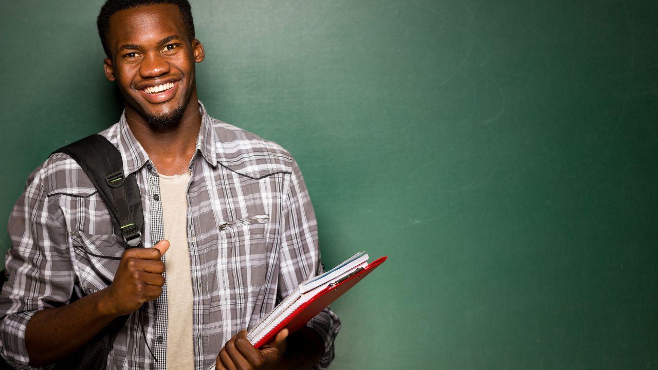 Mahasiswa Dan Pengembangan Inovasi Kesehatan Digital: Mendorong Teknologi Untuk Masyarakat Sehat