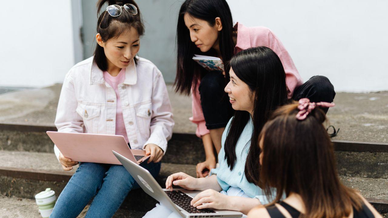 Penguatan Tanggung Jawab Sosial Mahasiswa Melalui Kurikulum Adaptif Dan Pendidikan Inklusif