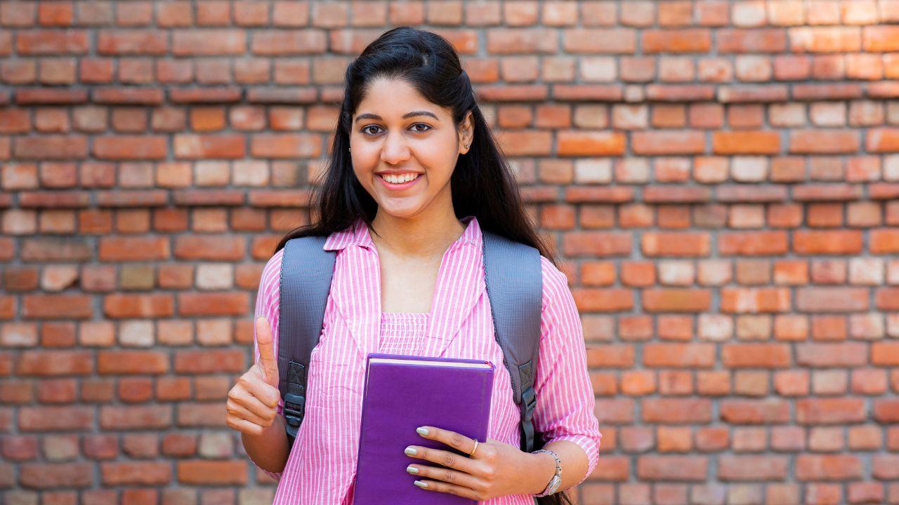 Strategi Universitas Indonesia Dalam Membangun Mahasiswa Sehat, Berkarakter, Dan Berdaya Saing Melalui Pendidikan Inklusif Dan Organisasi Kampus