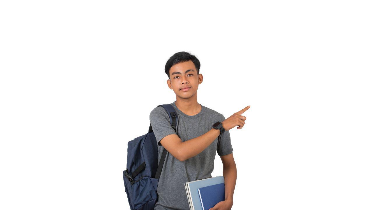 Dinamika Mahasiswa Indonesia Di Era Modern: Pendidikan, Organisasi, Dan Tantangan Global