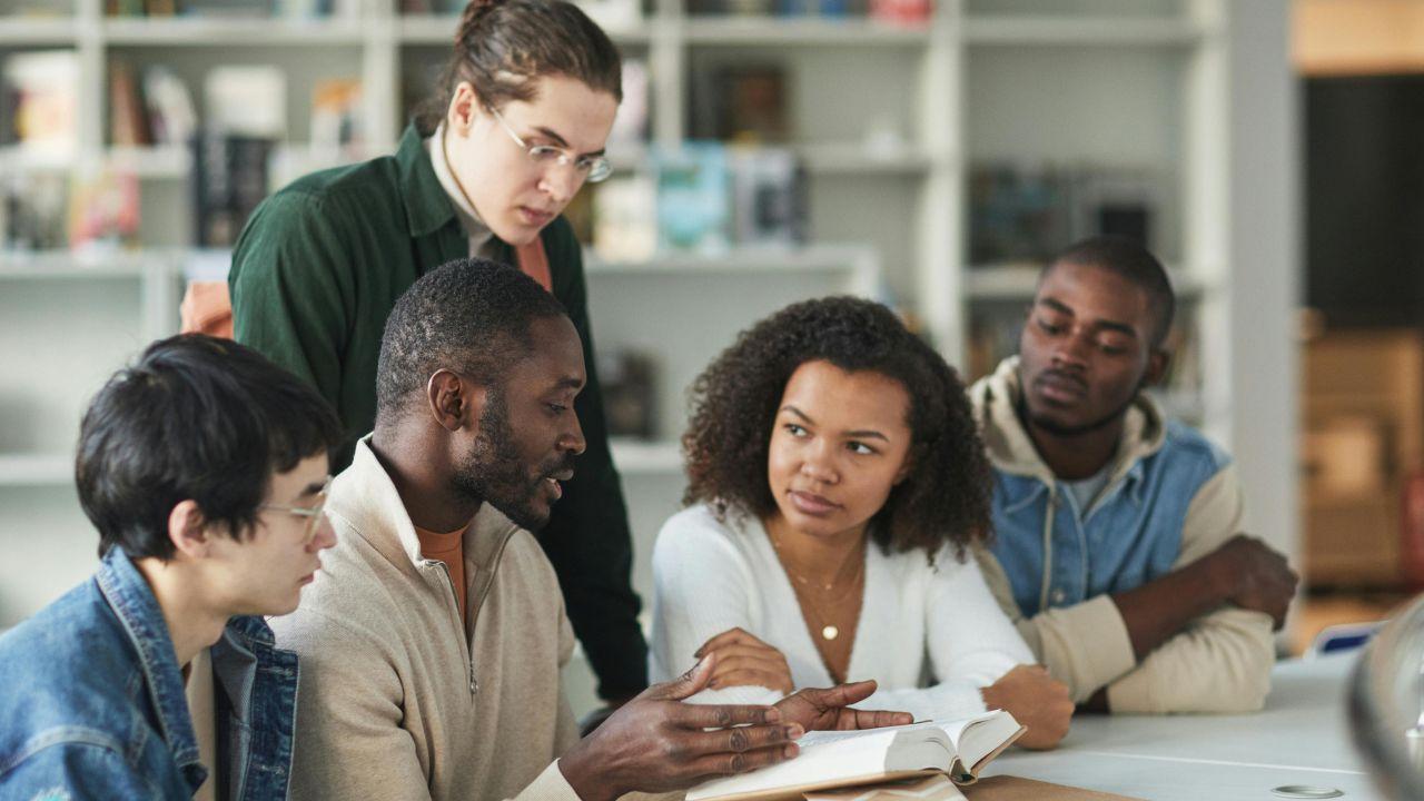 Mahasiswa Indonesia Dan Pentingnya Perencanaan Karier Sejak Dini