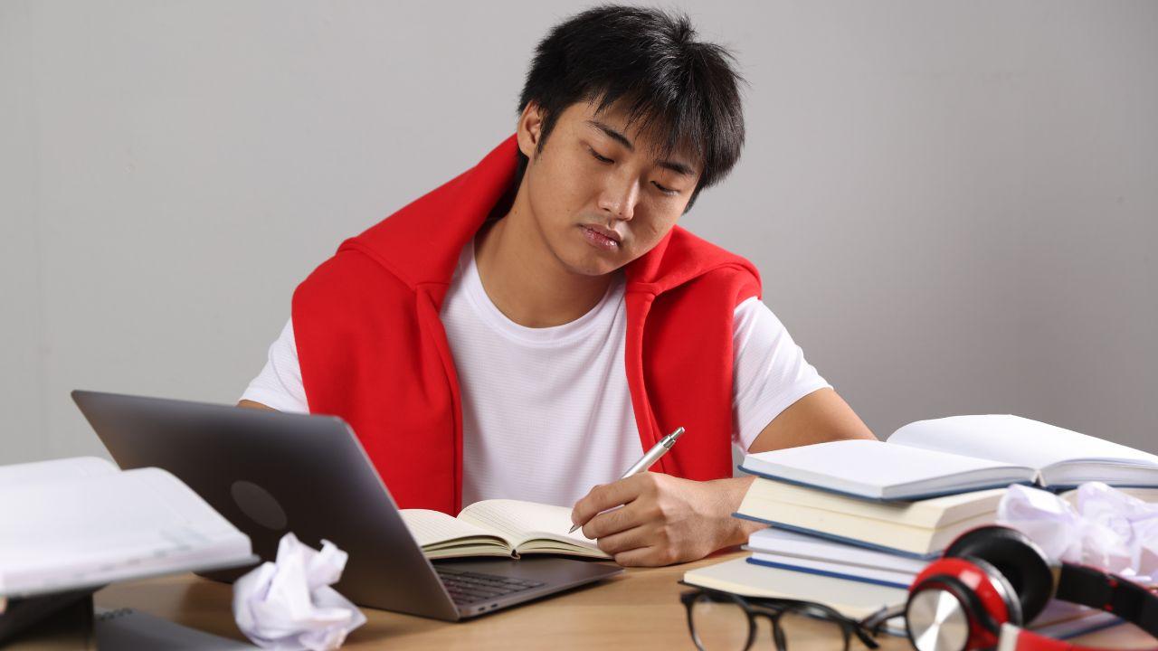 Mahasiswa Indonesia Dan Pentingnya Produktivitas Dalam Meningkatkan Kualitas Diri