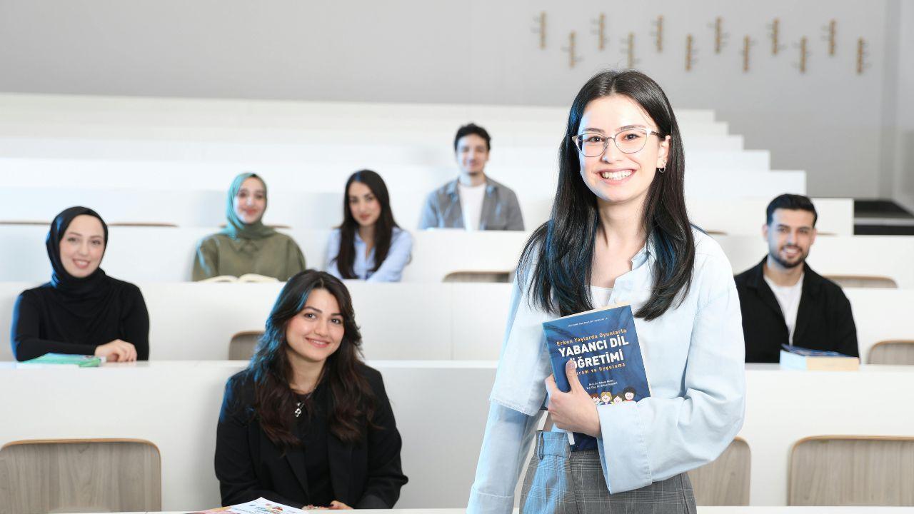 Membangun Ekosistem Pendidikan Mahasiswa Yang Adaptif, Inklusif, Dan Berkelanjutan Di Indonesia