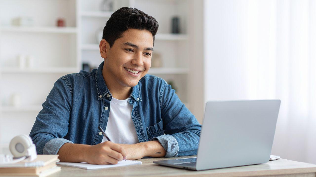 Mahasiswa Dan Pentingnya Kemampuan Literasi Digital Di Era Teknologi
