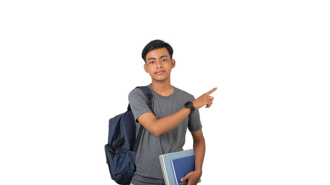 Mahasiswa Terkelola Dengan Baik: Strategi Menyatukan Pendidikan, Organisasi, Pergaulan, Dan Kesehatan Di Universitas Indonesia