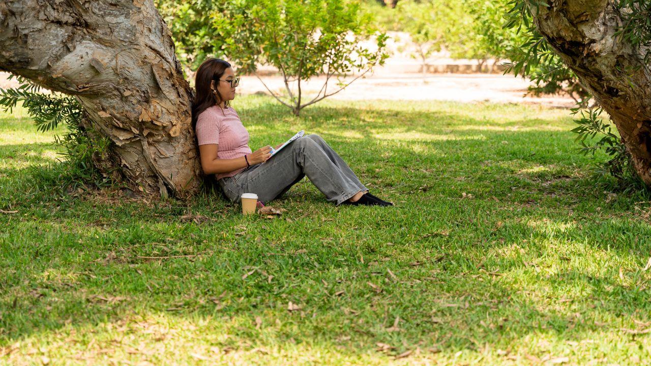 Mahasiswa Dan Pengalaman Belajar Dari Kehidupan Sosial Di Luar Kampus