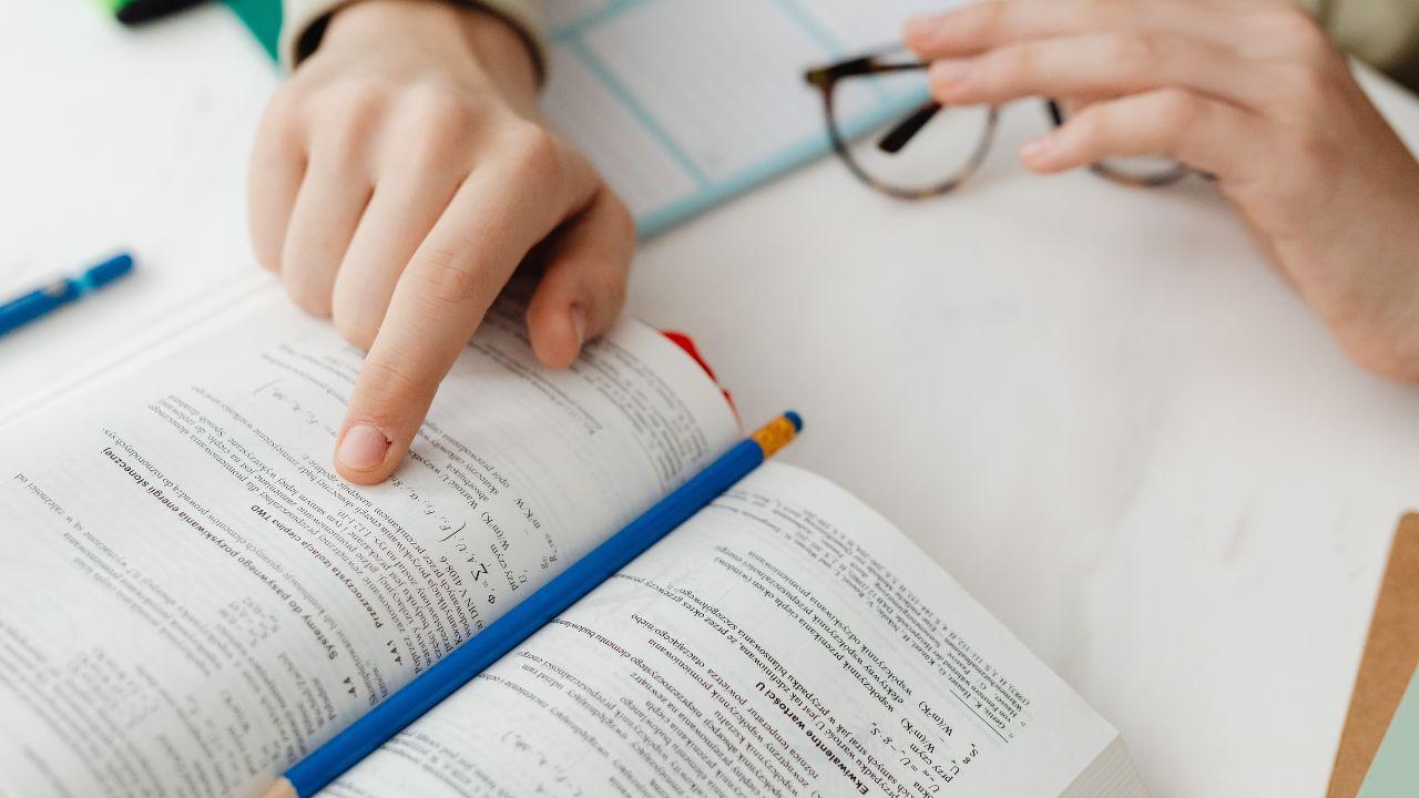 Mahasiswa Dan Tantangan Menghadapi Tekanan Akademik Di Dunia Perkuliahan