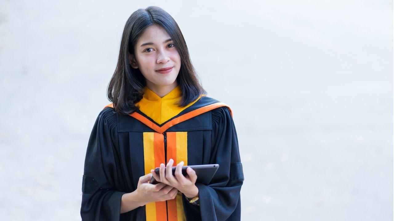 Strategi Motivasi Belajar Mahasiswa Untuk Meningkatkan Prestasi Akademik