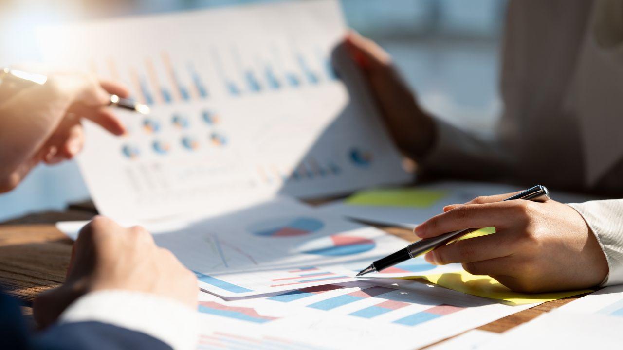 Mahasiswa Dan Tantangan Menjaga Keseimbangan Antara Akademik Dan Organisasi