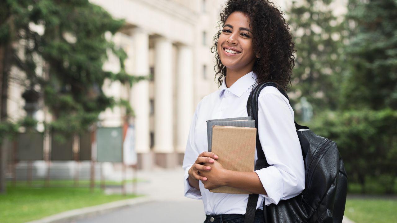 Mahasiswa Indonesia, Etika Akademik, Dan Tanggung Jawab Dalam Pendidikan Tinggi