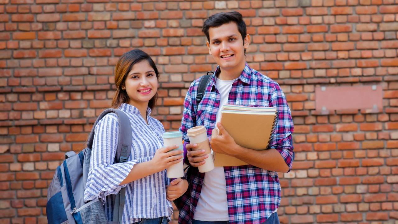 Mahasiswa Indonesia Dan Peran Universitas Dalam Menghadapi Transformasi Digital