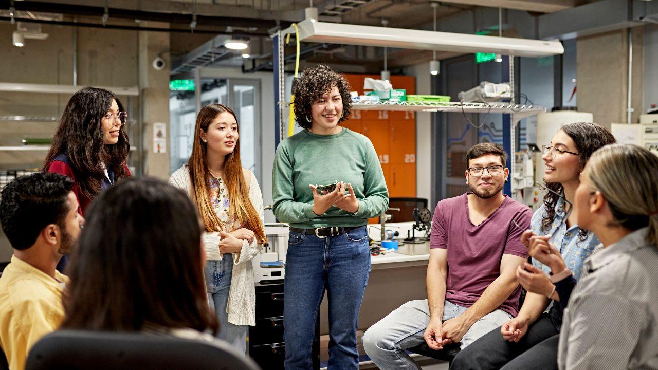 Kolaborasi Internasional Universitas: Membuka Wawasan Global Mahasiswa