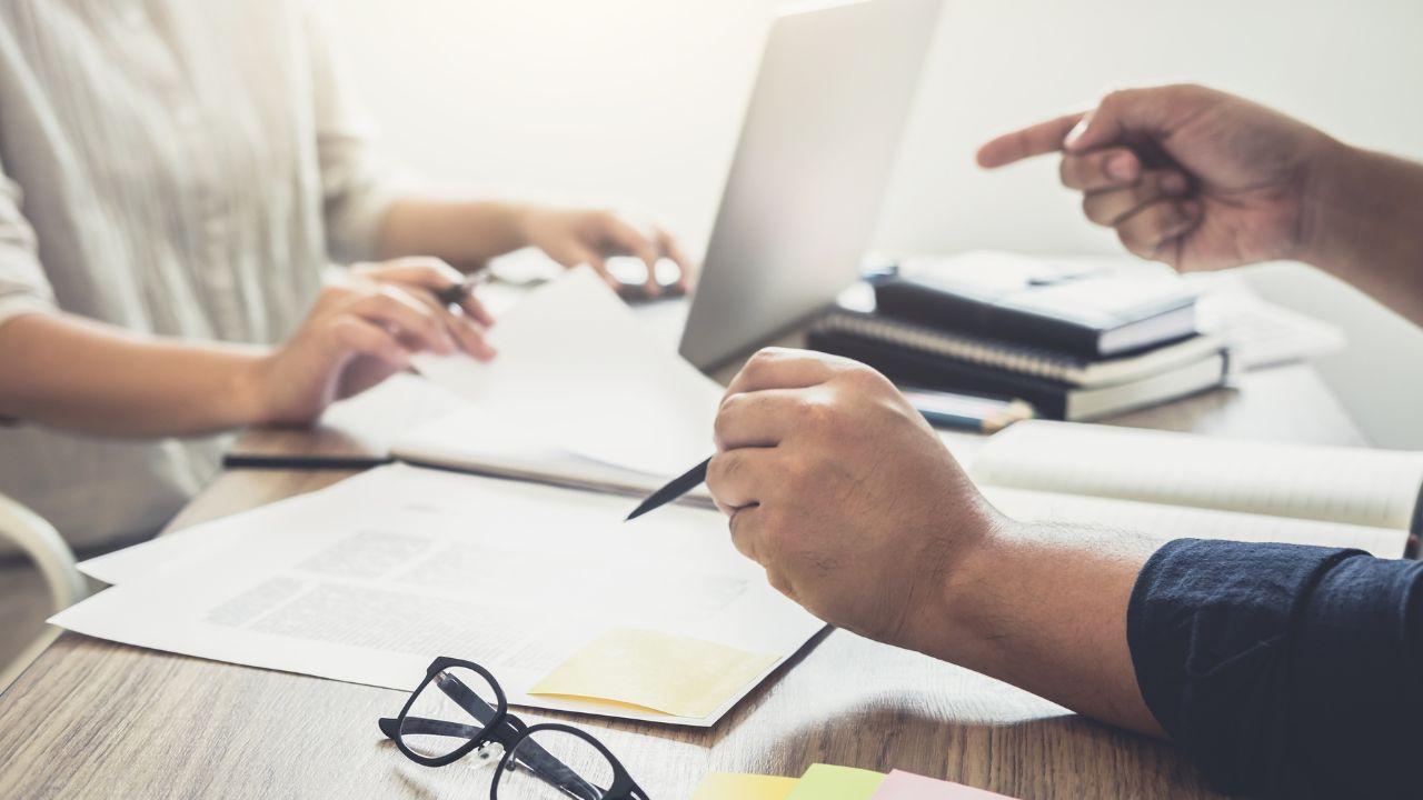 Mahasiswa Dan Peran Dosen Sebagai Mitra Pembelajaran