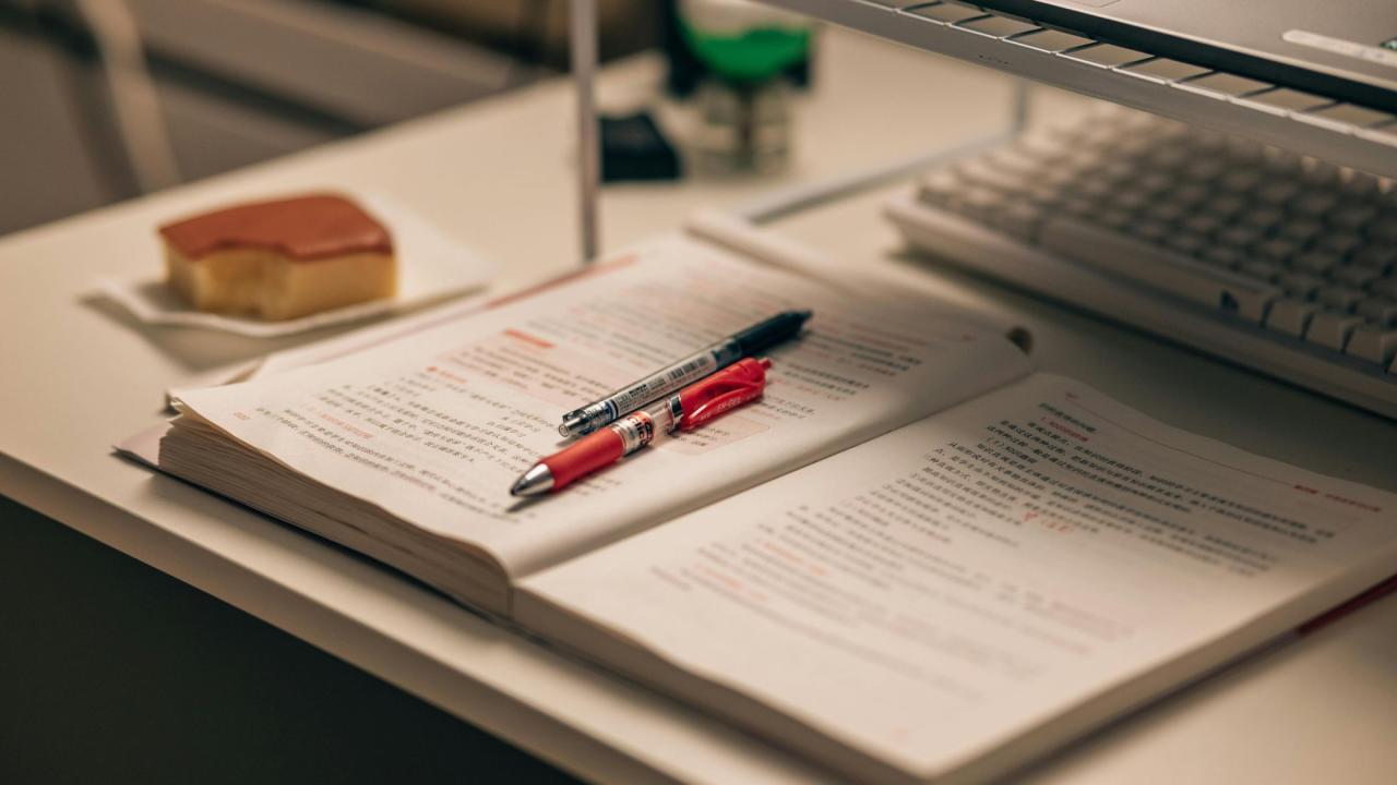 Mahasiswa Dan Tantangan Adaptasi Di Era Pendidikan Digital