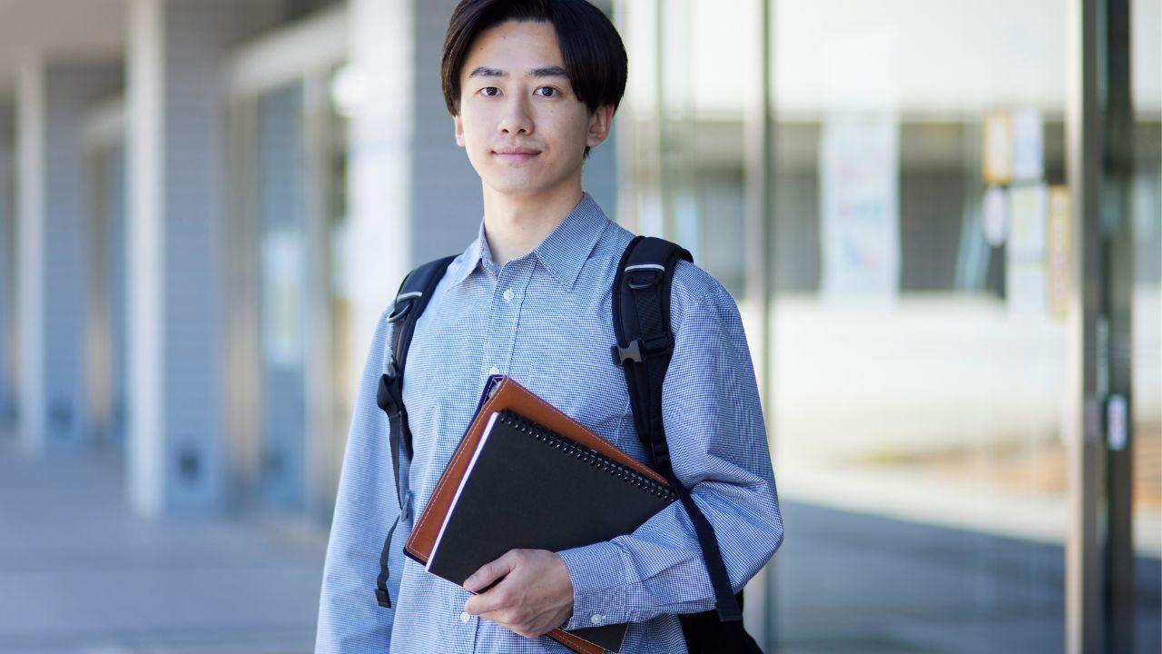 Kampus Sebagai Wadah Belajar, Berkarya, Dan Berinteraksi