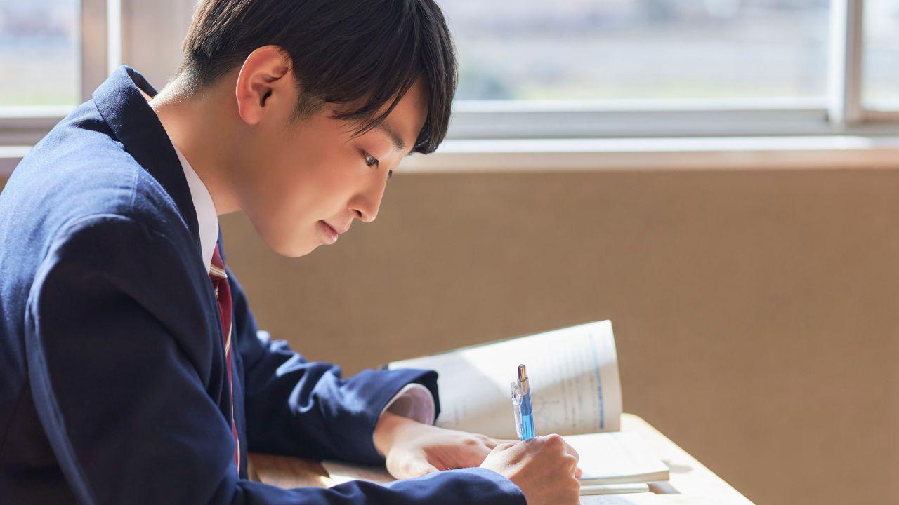 Antara Idealitas Dan Realitas: Wajah Kehidupan Mahasiswa Di Indonesia